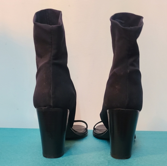 ❤️ HOST PICK ❤️ Steve Madden Open Toe Heels - Picture 7 of 15